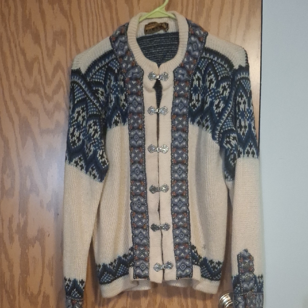 Vintage Wool Norwegian Sweater